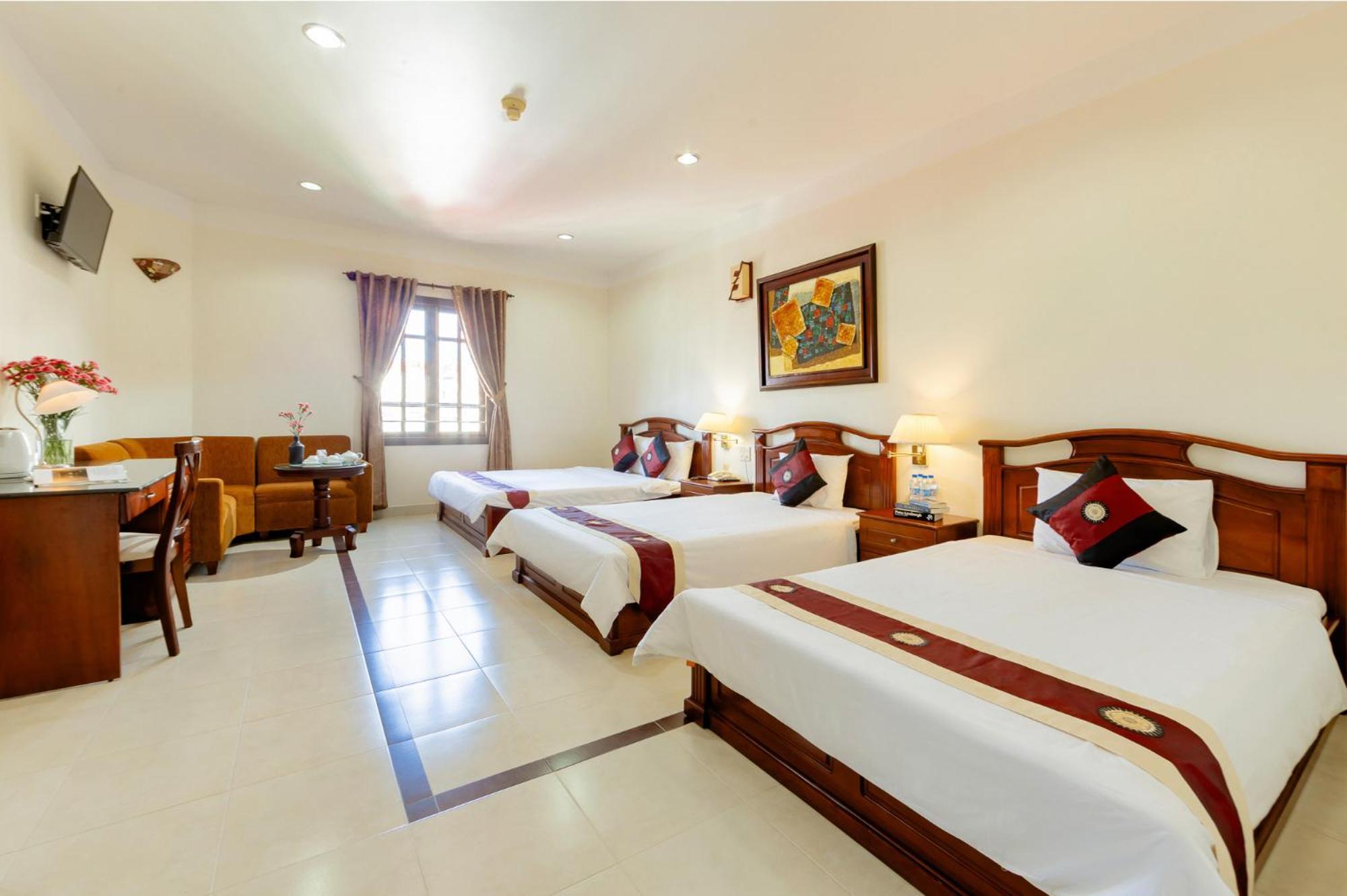 Hung Phong Hotel - Near Dalat Night Market Bagian luar foto