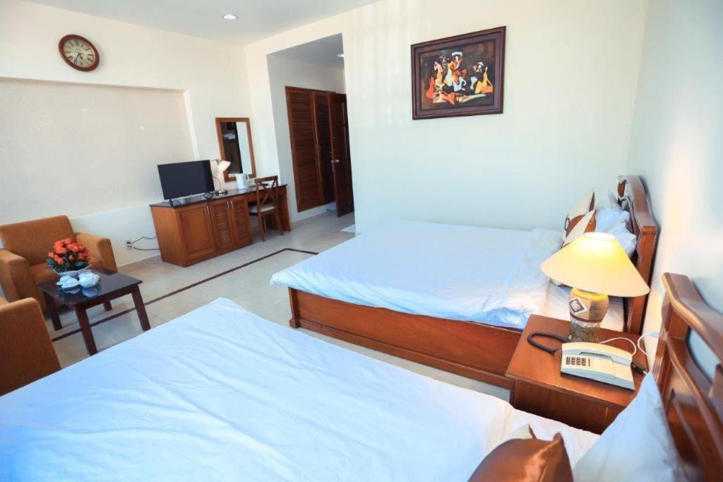 Hung Phong Hotel - Near Dalat Night Market Bagian luar foto