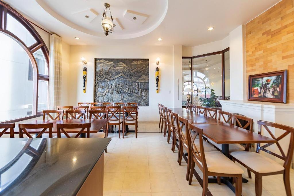 Hung Phong Hotel - Near Dalat Night Market Bagian luar foto